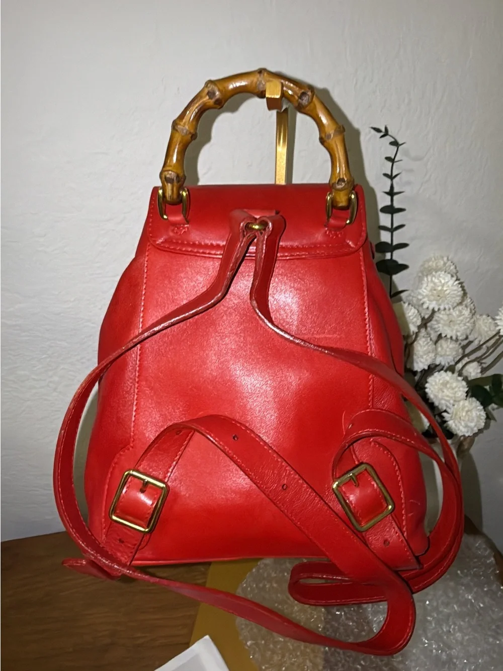 GUCCI VINTAGE BAMBOO RED LEATHER BACKPACK BAG (AUTHENTIC! )  Nice preowned